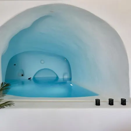 Impressive Santorini | 2 Bedrooms | Inuyasha | Breathtaking Aegean Sea Views | Indoor Private Cave Pool And Indoor Jet Tub | Mechalohori * Megalochori (Santorini)