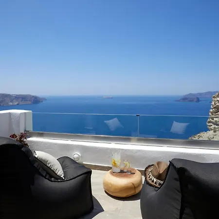 Villa Impressive Santorini | 2 Bedrooms | Inuyasha | Breathtaking Aegean Sea Views | Indoor Private Cave Pool And Indoor Jet Tub | Mechalohori Megalochori (Santorini)