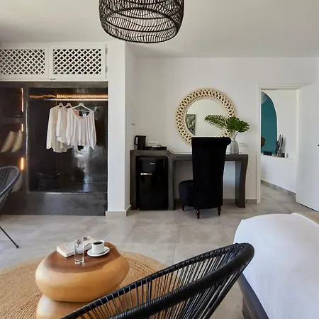 Impressive Santorini | 2 Bedrooms | Inuyasha | Breathtaking Aegean Sea Views | Indoor Private Cave Pool And Indoor Jet Tub | Mechalohori Megalochori (Santorini)